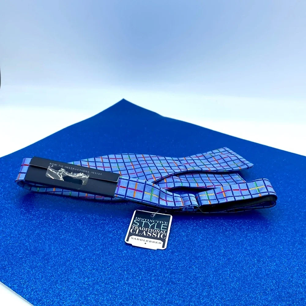 Saddlebred Distinctive Style Traditional Classic Bow Tie